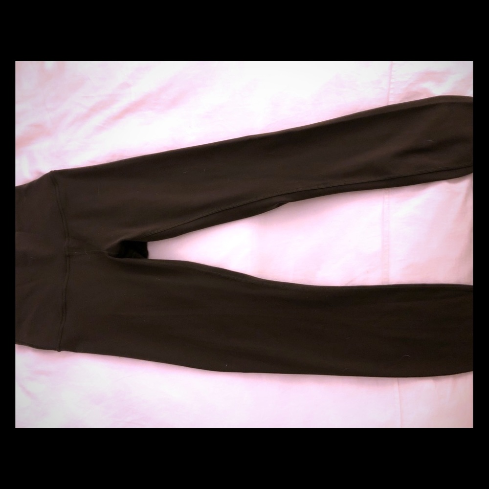 3 pairs of Lululemon leggings!